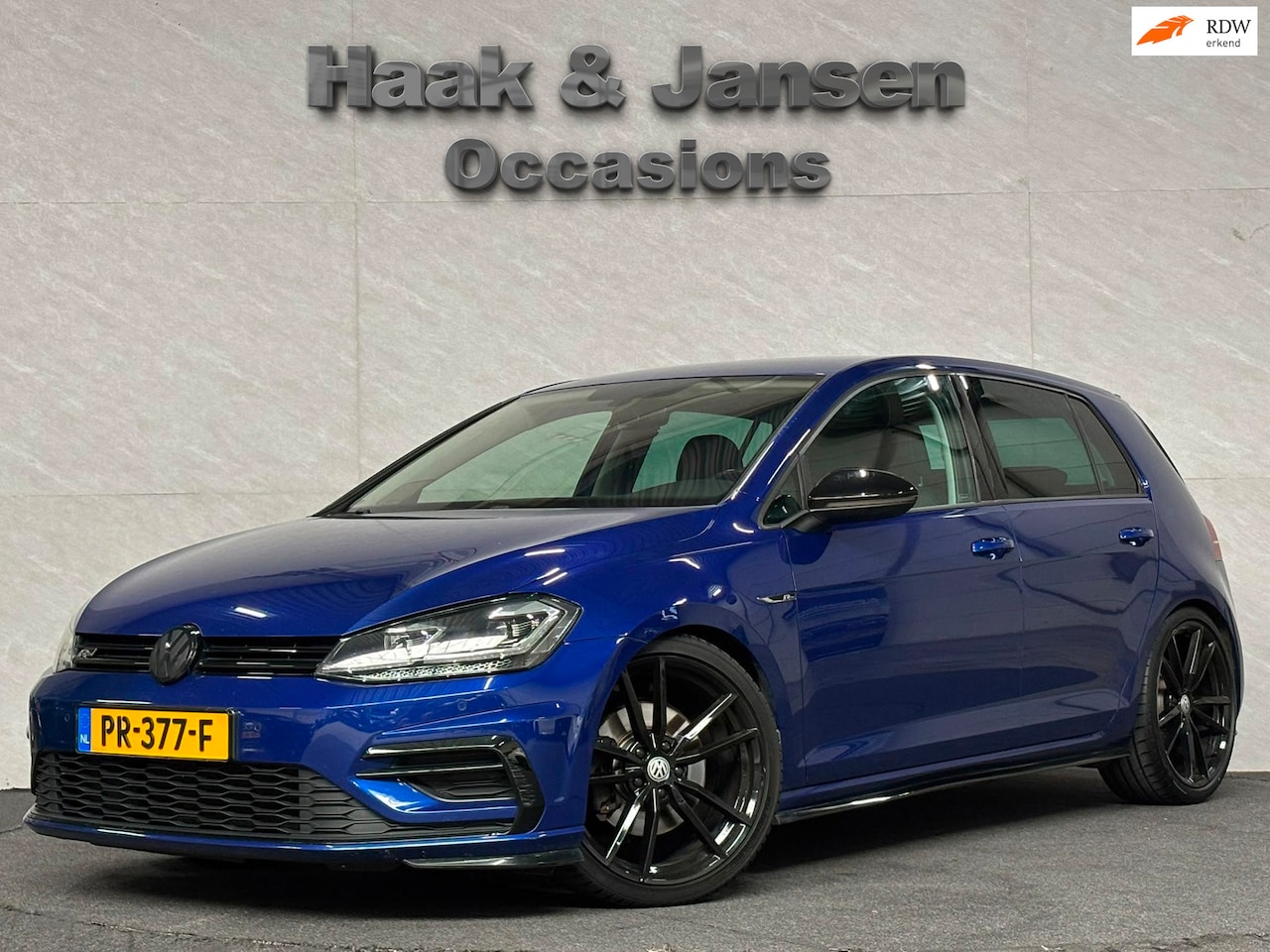 Volkswagen Golf - 1.5 TSI Highline Business R-Line Massage - AutoWereld.nl