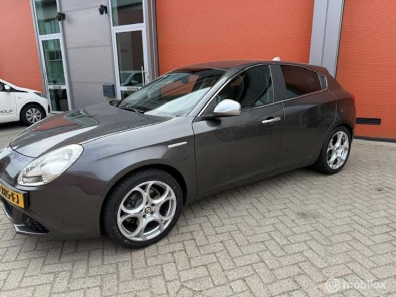 Alfa Romeo Giulietta - 1.4 T Progression 170 PK- APK 2027 - AutoWereld.nl