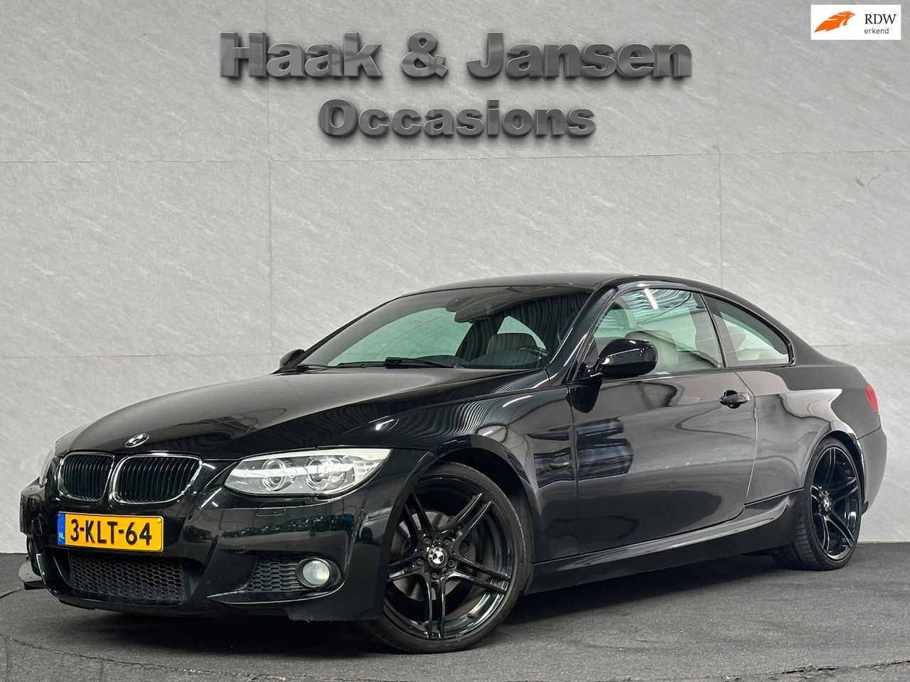BMW 3-serie Coupé - 320i Coupe M-Sport Automaat Cruise Navi - AutoWereld.nl