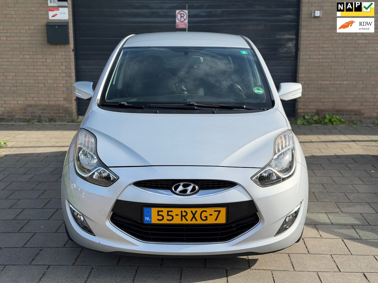 Hyundai ix20 - 1.6i i-Vision Automaat Clima Cruise Control Apk PDC Trekhaak - AutoWereld.nl