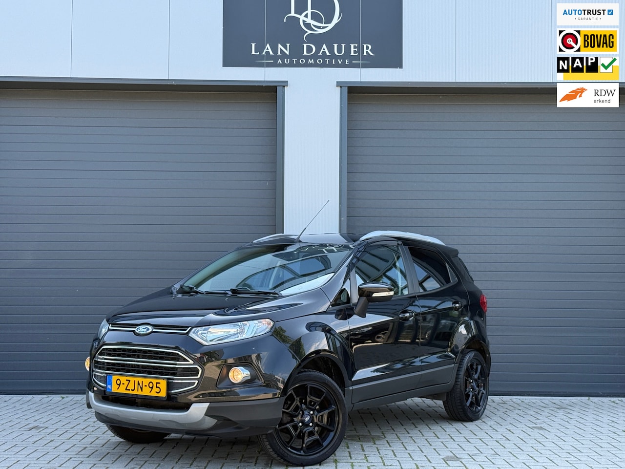 Ford EcoSport - 1.0 EcoBoost Titanium /LAGE KM / KEYLESS / APK - AutoWereld.nl