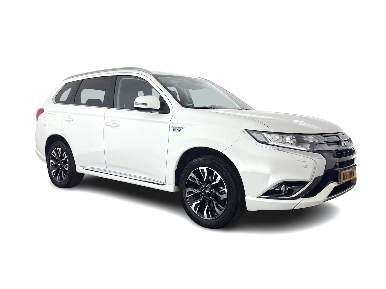 Mitsubishi Outlander - 2.0 PHEV Executive Edition (INCL. BTW) *AUT | LEATHER-MICROFIBRE | NAVI-FULLMAP | KEYLESS - AutoWereld.nl