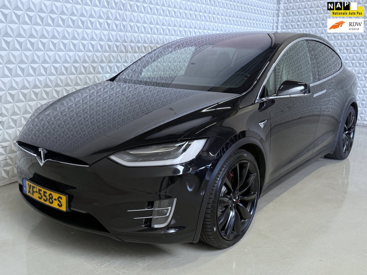 Tesla Model X - 100D 6p. van de 1e eigenaar inclusief BTW! (2018) - AutoWereld.nl
