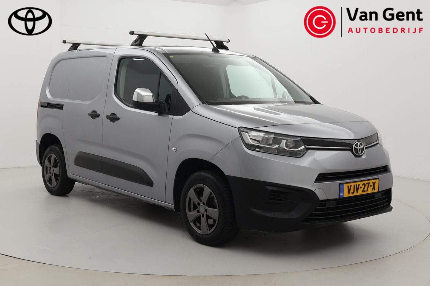 Toyota ProAce City - 1.5 D-4D Cool Comfort | Trekhaak | Bedrijfswageninrichting | Cruise Control | Airco | 3-zi - AutoWereld.nl