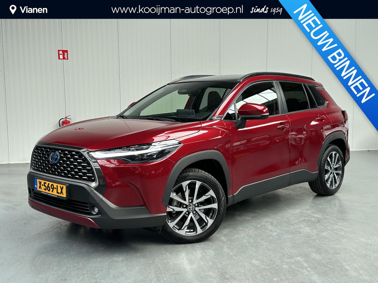 Toyota Corolla Cross - Hybrid 140 Style + Premium pack + Panoramadak, zeer nette en luxe auto met slechts 18000KM - AutoWereld.nl