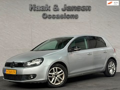 Volkswagen Golf - 1.4 TSI DSG Cruise Navi PdcTrekhaak Lmv