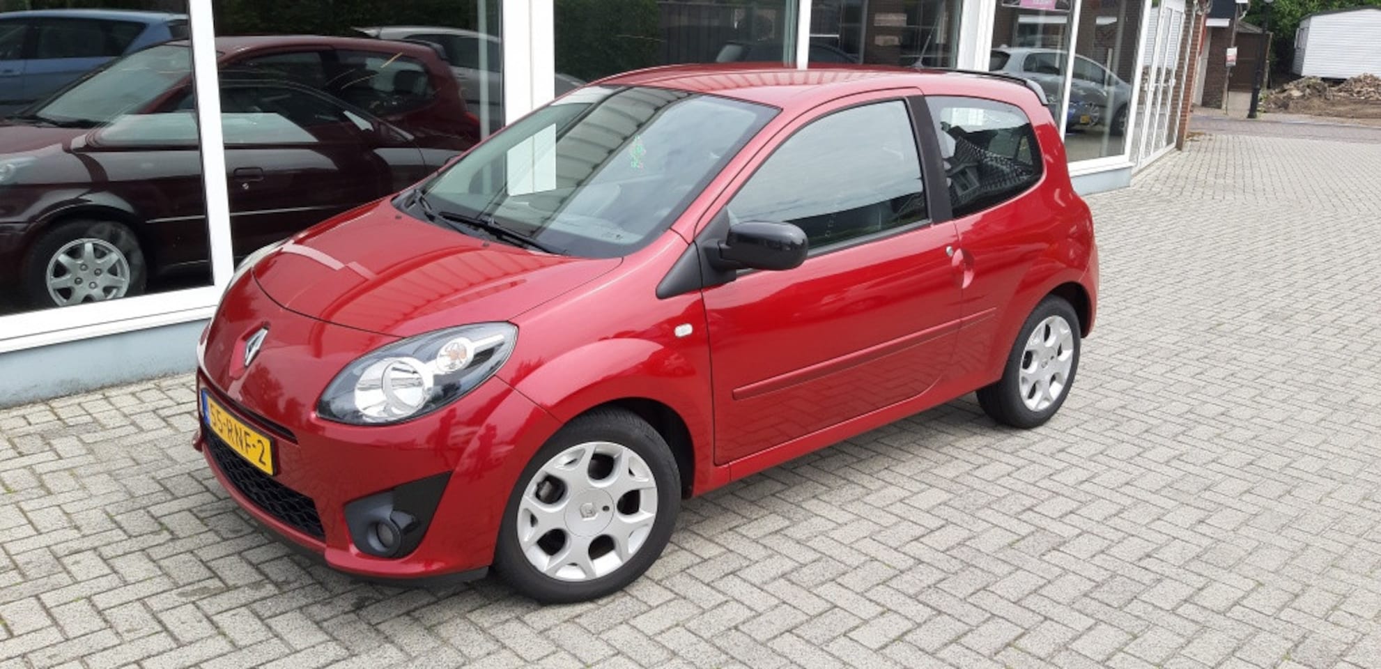 Renault Twingo - 1.2-16V Dynamique 1.2-16V Dynamique - AutoWereld.nl