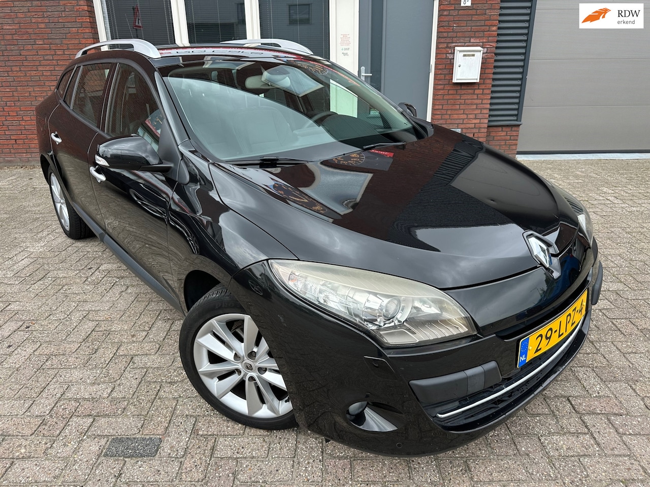 Renault Mégane Estate - 1.4 TCe Privilége / Navi / Leder / PDC / Clima / Cruise - AutoWereld.nl