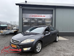 Ford Mondeo - 2.0-16V Titanium "COMPLEET+NETJES+RUIMTE"