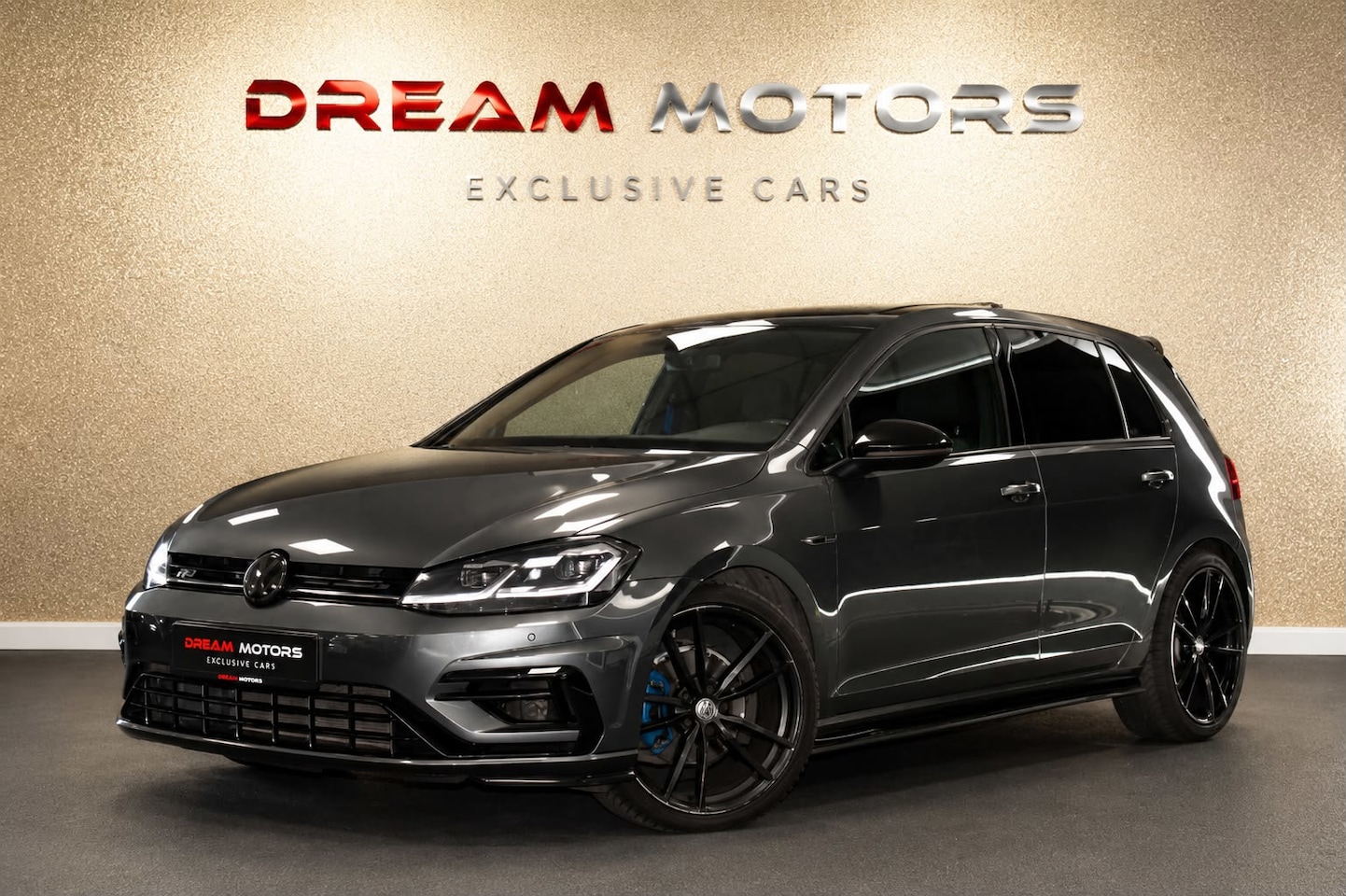 Volkswagen Golf - 1.5 TSI R-Line | PANODAK | CAMERA | KEYLESS - AutoWereld.nl