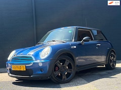 MINI 3-Deurs - One Salt | Cooper S Look | JBL | Airco