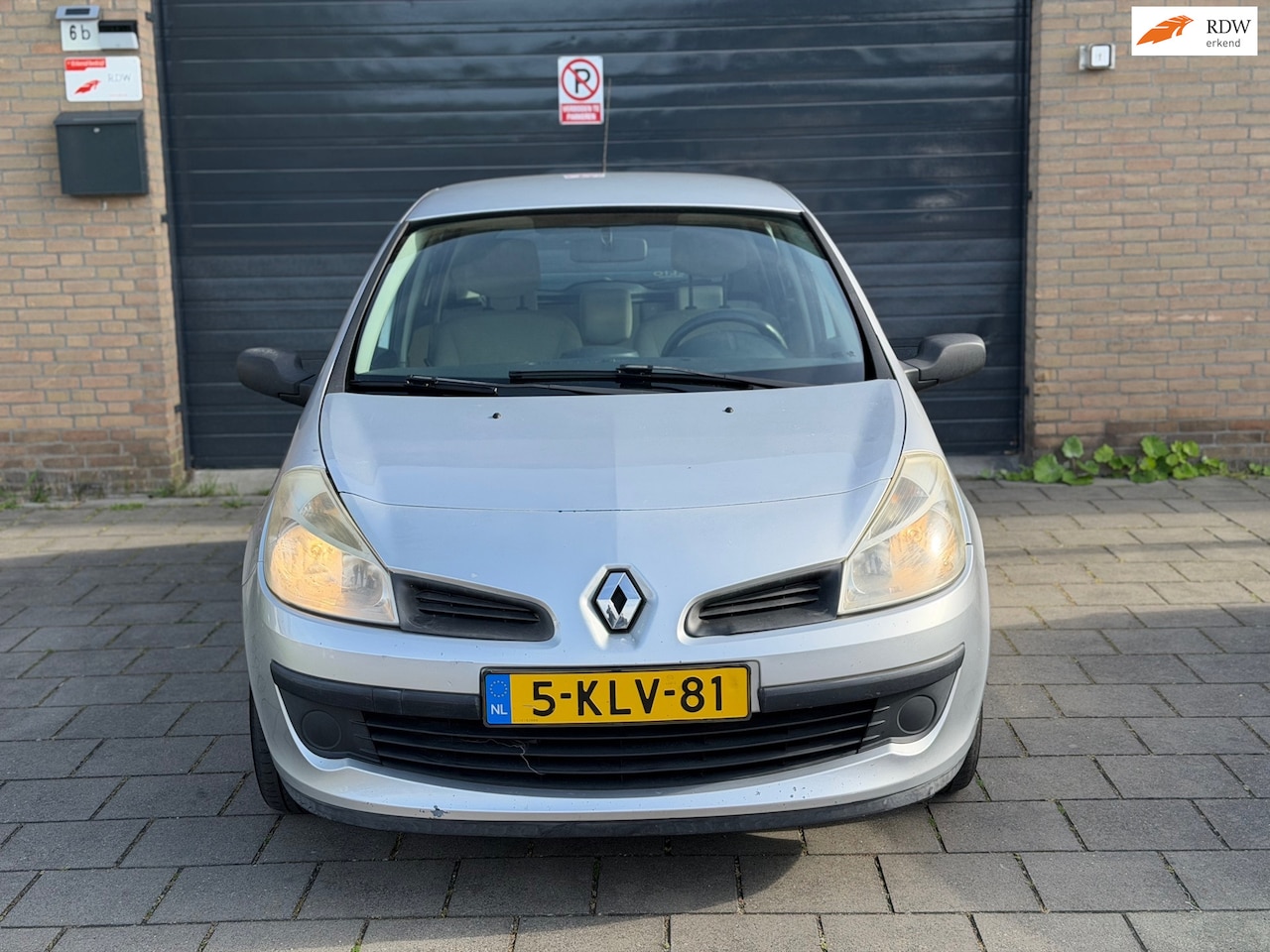 Renault Clio - 1.2-16V Expression elect. Pakket Airco - AutoWereld.nl