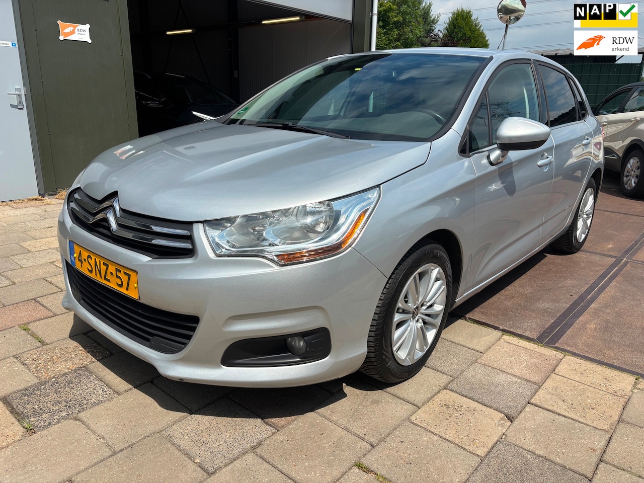 Citroën C4 - 1.6 VTi Ligne Navi Cruise Airco Nette Fijne Auto - AutoWereld.nl
