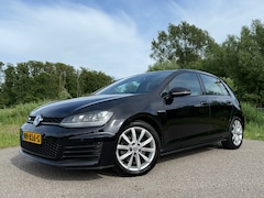 Volkswagen Golf - 2.0 TDI GTD 184 PK | 1e Eigenaar | Clima | 17" Velgen | Stoelverwarming | 6 Versnellingen
