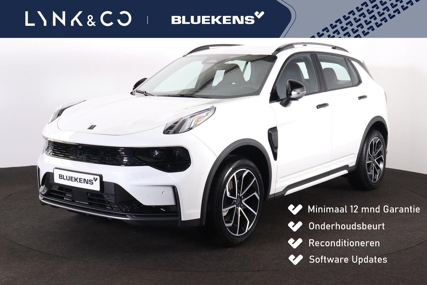 Lynk & Co 01 - 1.5 Core - UIT VOORRAAD LEVERBAAR - Parkeercamera achter - LED Koplampen met actieve groot - AutoWereld.nl