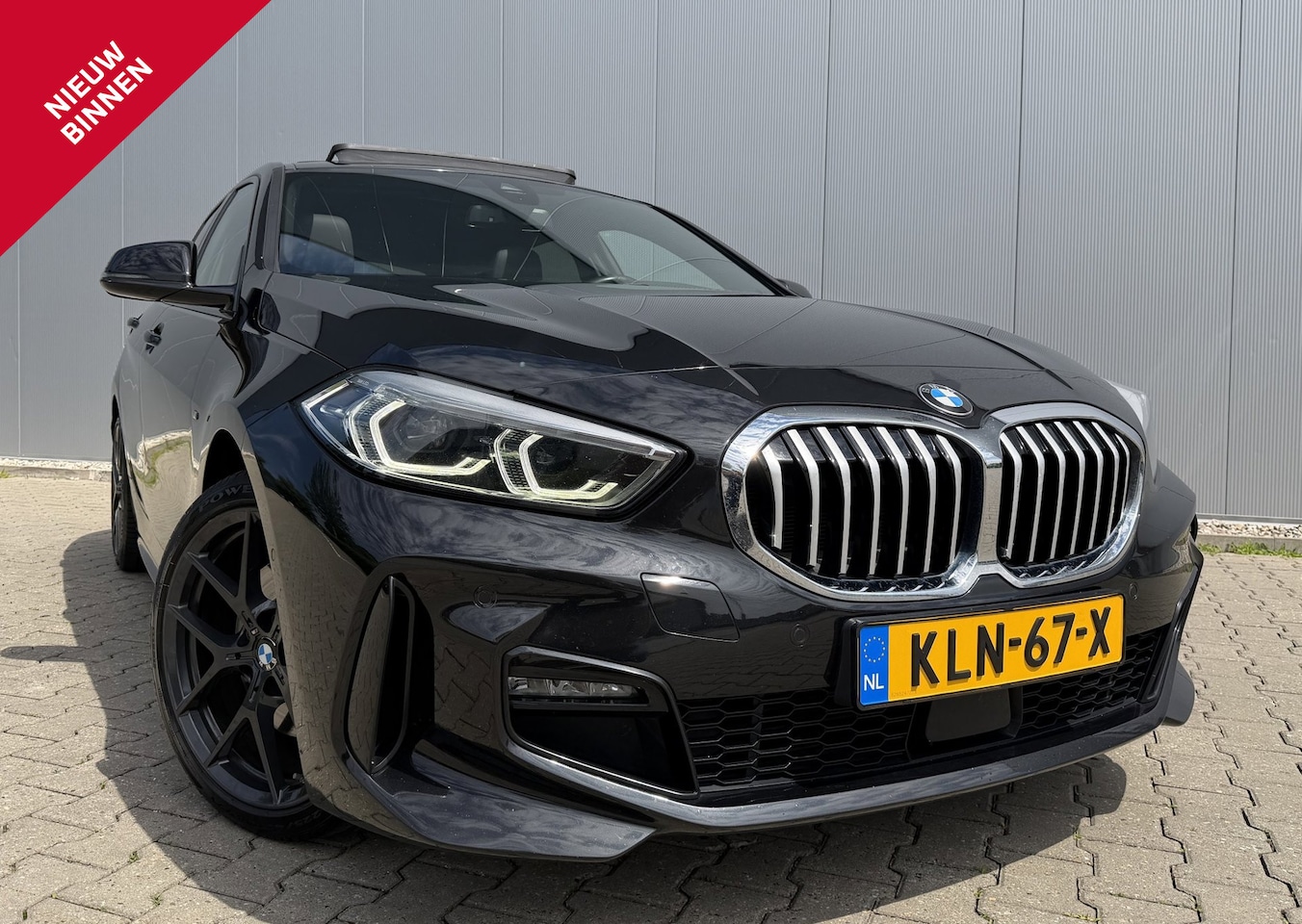 BMW 1-serie - 118i High Executive M-SPORT 140PK Aut. PANO LED - AutoWereld.nl