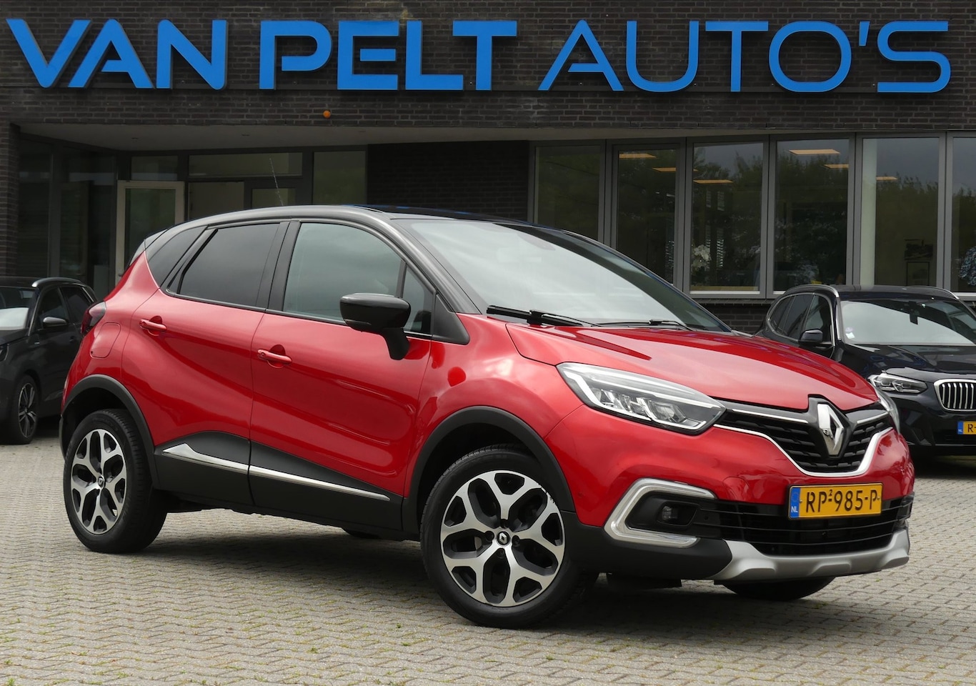 Renault Captur - 1.2 TCe EDC Intens / Clima / Camera / DAB+ - AutoWereld.nl