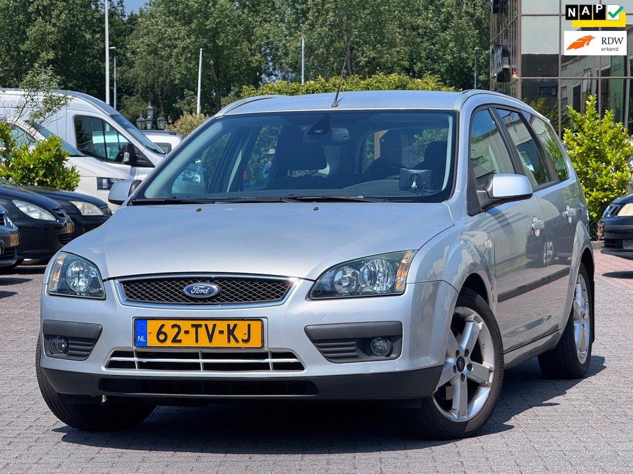 Ford Focus Wagon - 2.0-16V Rally Edition | APK 19-02-2027 | Airco | Cruise control | Elektrische ramen en spi - AutoWereld.nl