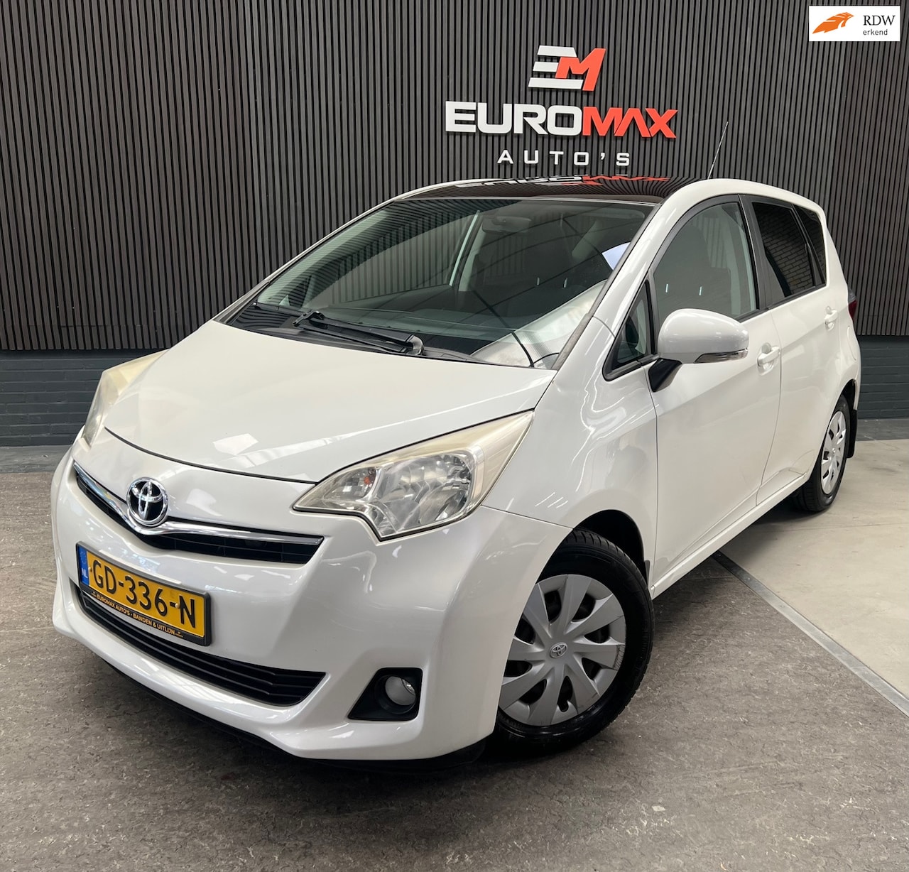 Toyota Verso S - 1.3 VVT-i Dynamic - PANO - Goed onderhouden - Rijklaar - AutoWereld.nl