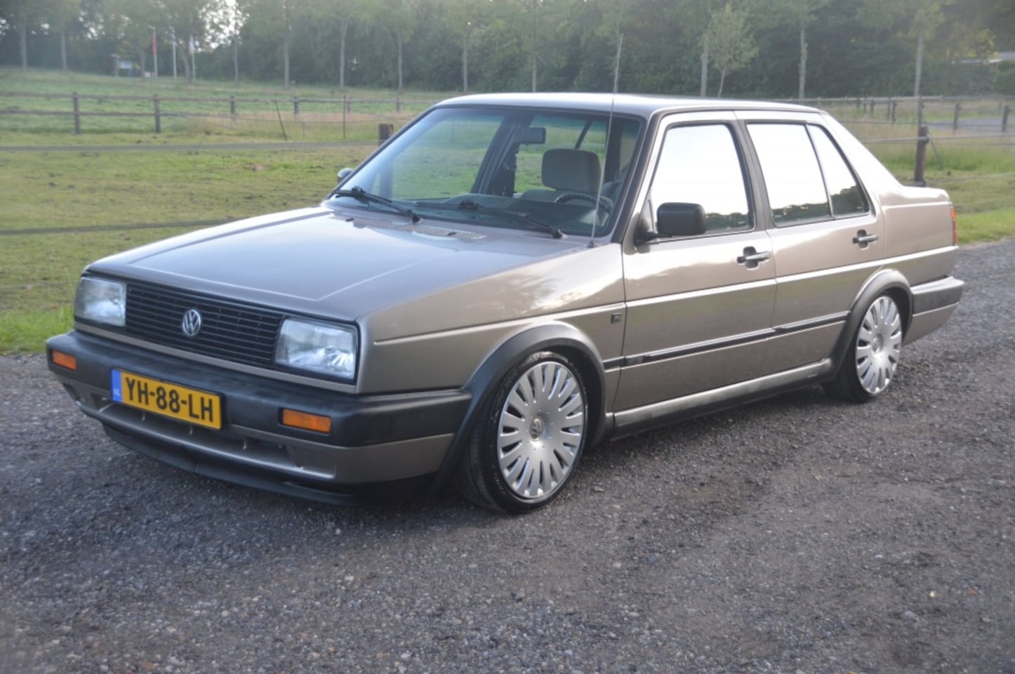 Volkswagen Jetta - 2 1.8 GL Sportief APK Juli 2028 - AutoWereld.nl