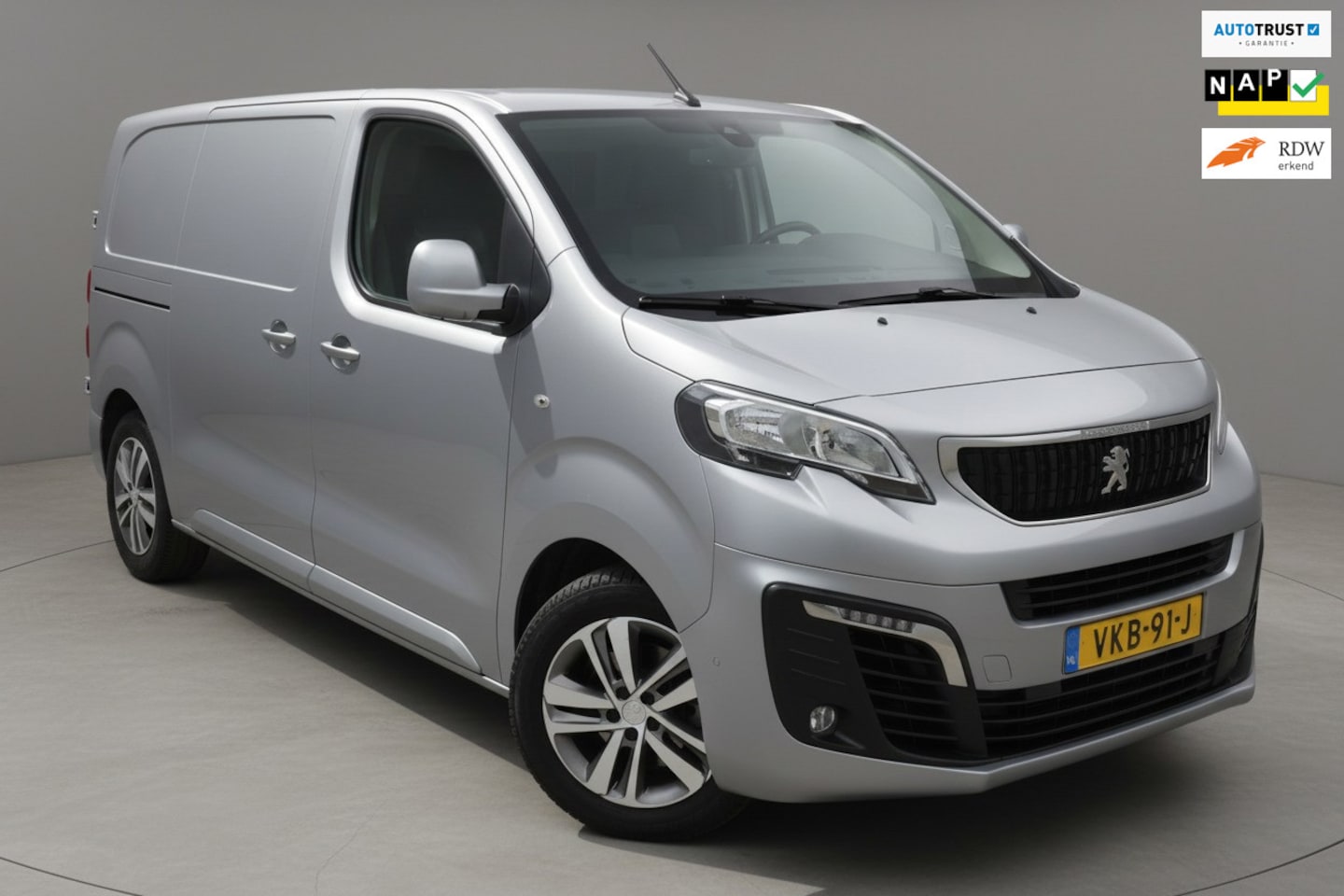 Peugeot Expert - Automaat|HUD|Cruise|Carplay|177PK! - AutoWereld.nl