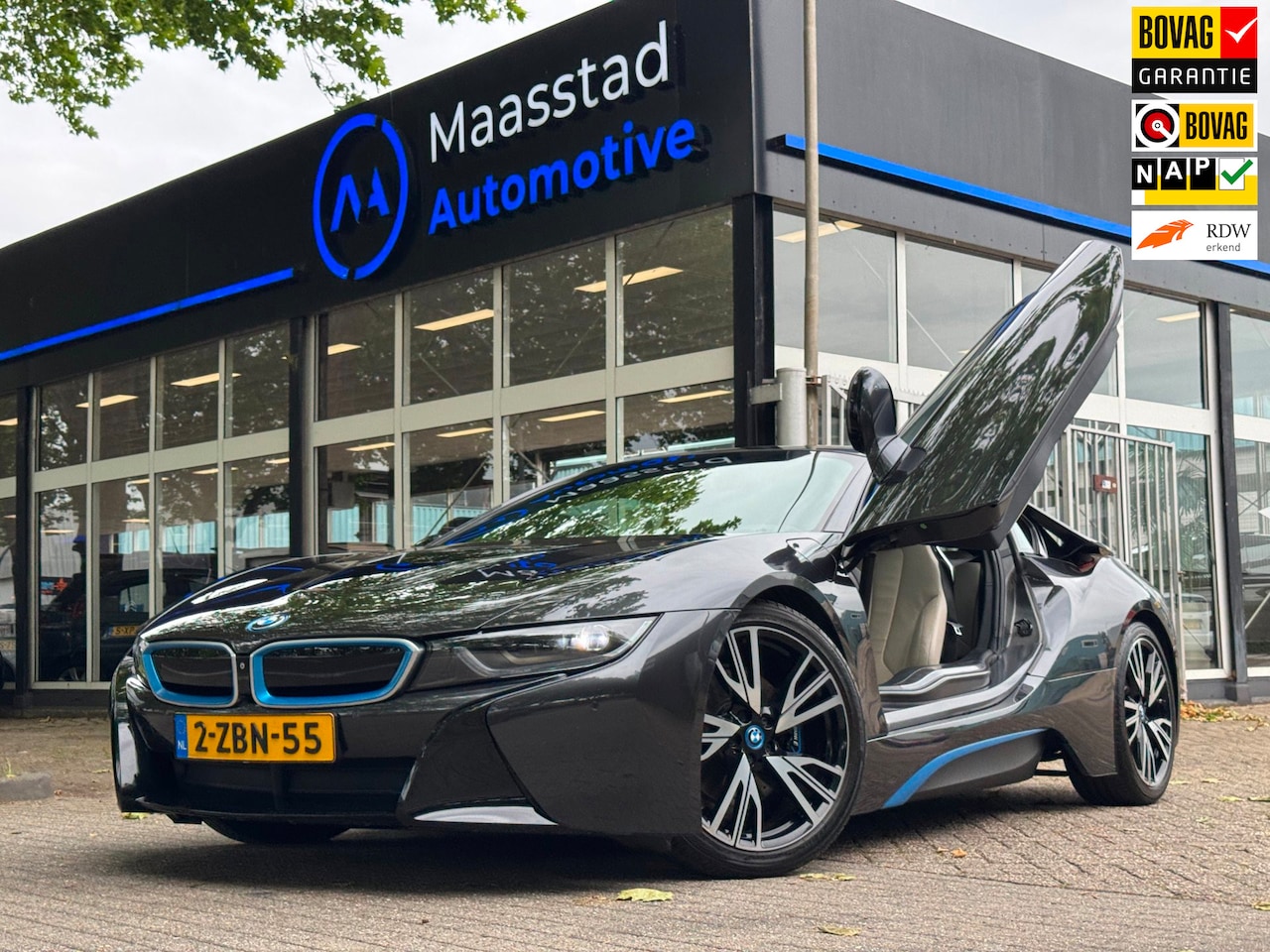 BMW i8 - 1.5 First Edition Plug-in Hybrid 360 cam NL auto Lage kms - AutoWereld.nl