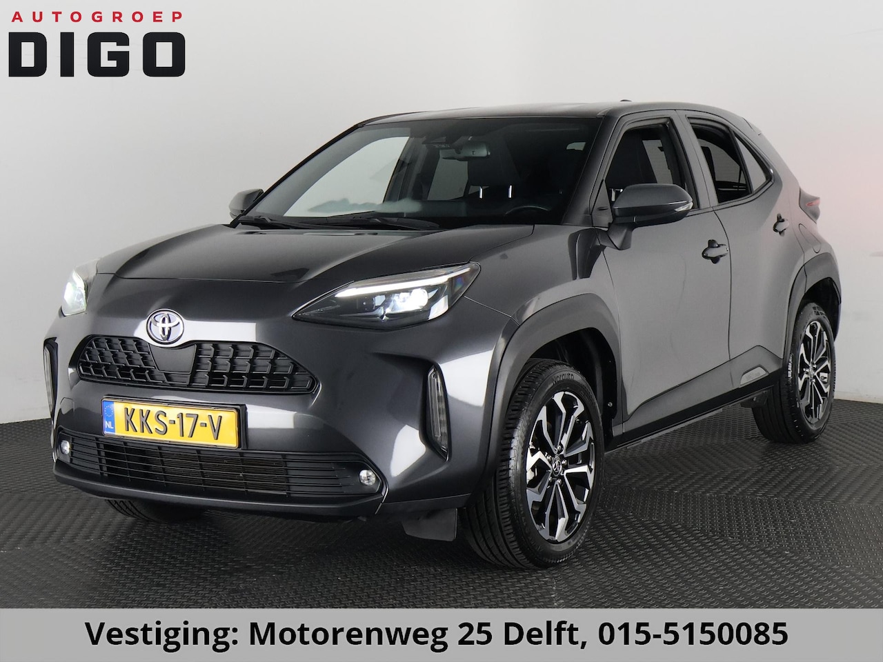 Toyota Yaris Cross - 1.5 HYBRID DYNAMIC GRAYLINE GARANTIE 5-2032 . NAVIGATIE . ADAPTIEVE CRUISE CONTROL . APPLE - AutoWereld.nl