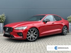 Volvo S60 - 2.0 T4 R-Design | HU-Display | Pano | Sportonderstel | Polestar velg | Sportstoel | Leder