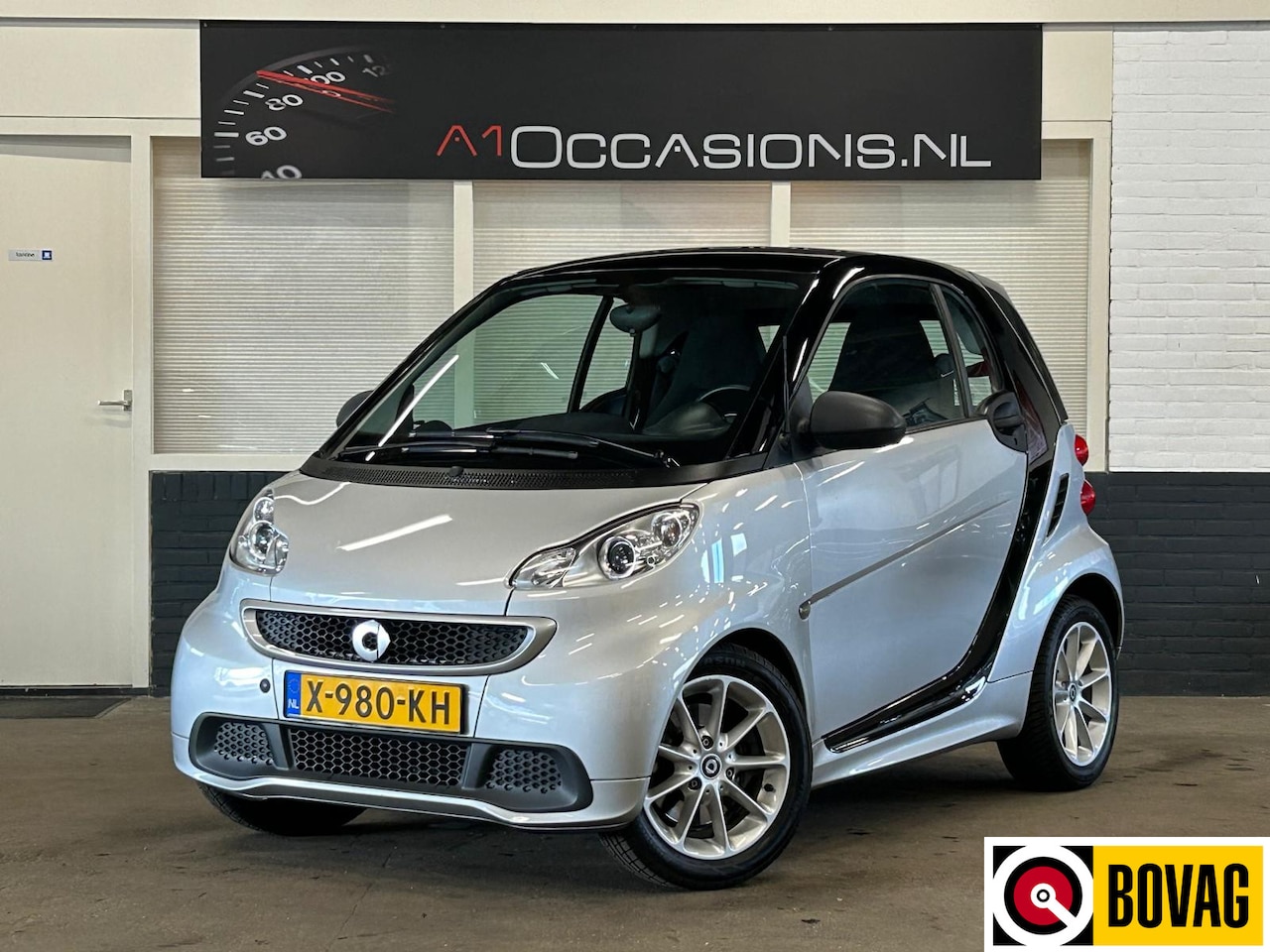 Smart Fortwo coupé - 1.0 mhd Passion + PANODAK !! - AutoWereld.nl