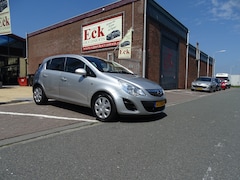 Opel Corsa - 1.2-16V Edition AUTOMAAT