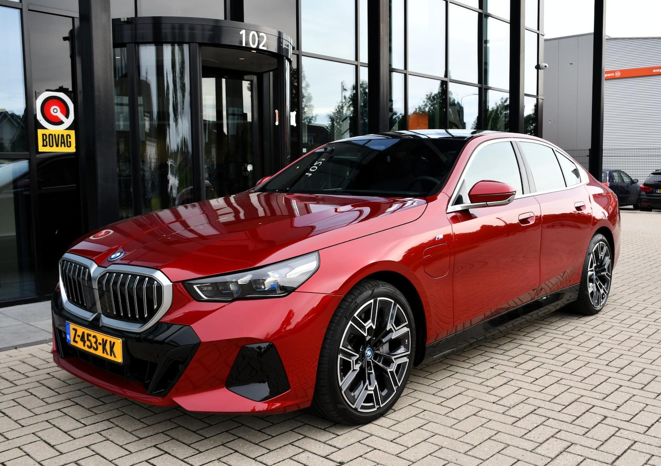 BMW 5-serie - 550e xDrive 550e xDrive - AutoWereld.nl
