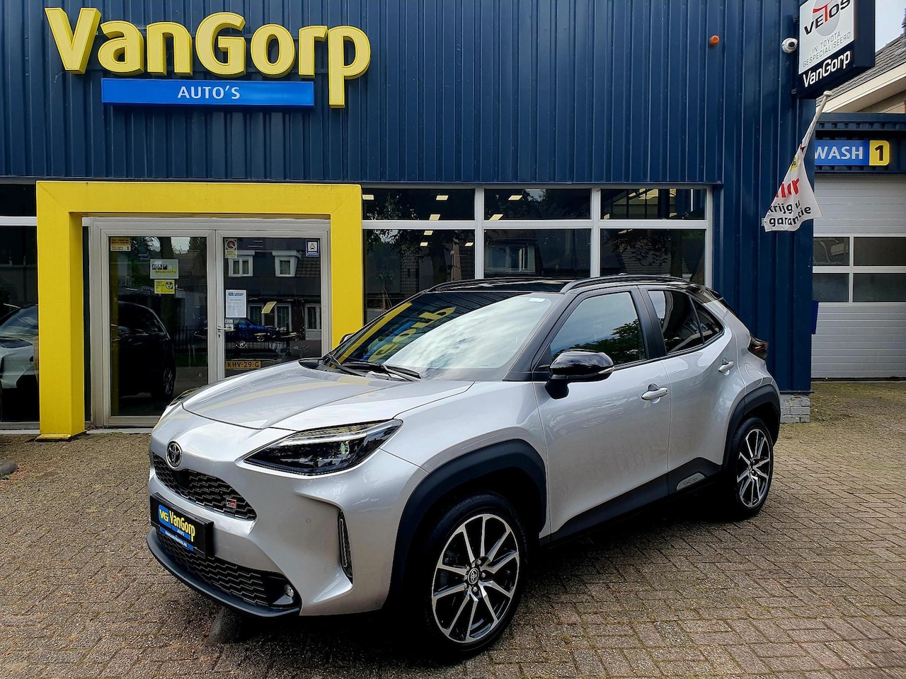 Toyota Yaris Cross - 1.5 Hybrid GR Sport Panorama All-in prijs! - AutoWereld.nl