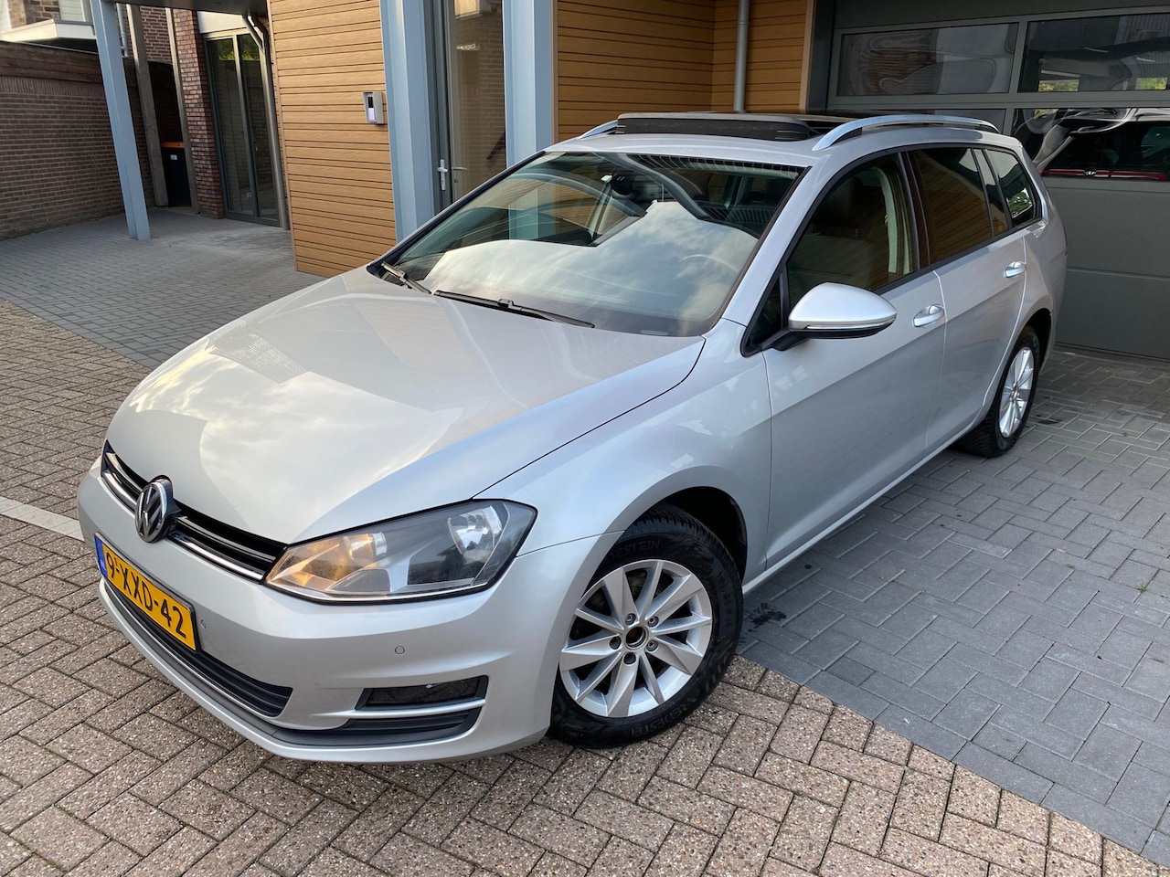 Volkswagen Golf Variant - 1.4 TSI Comfortline | Panodak | Clima | Cruise - AutoWereld.nl