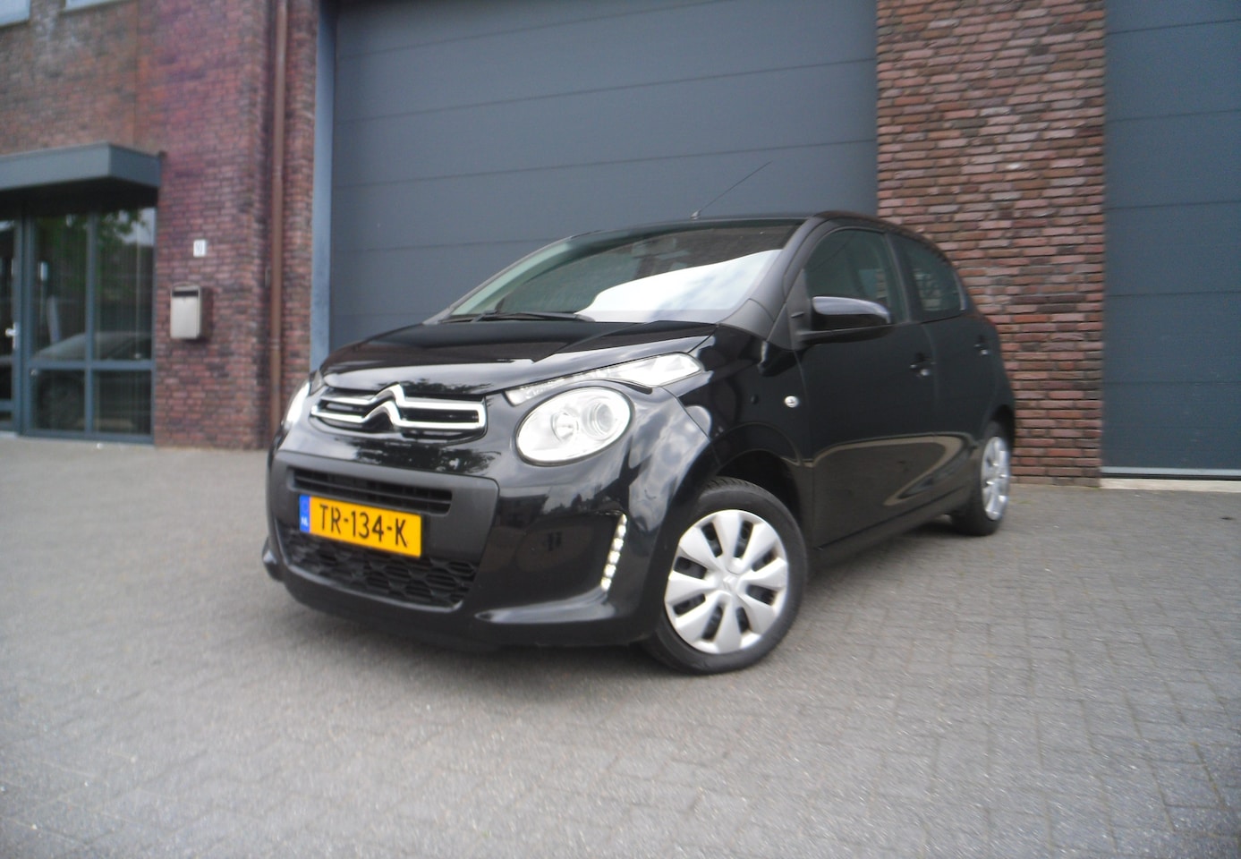 Citroën C1 - 1.0 VTi Feel 5 deurs Airco Cruise Control Audio - AutoWereld.nl