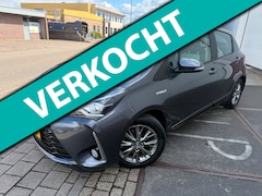 Toyota Yaris - 1.5 HYBRID Design Sport 2018 AUTOMAAT CAM NAVI HISTORIE NAP
