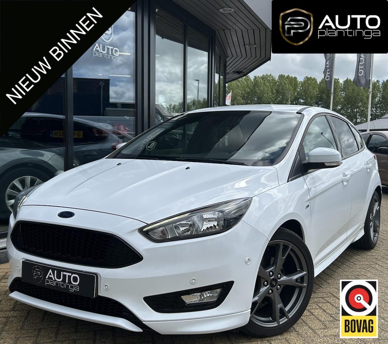Ford Focus - 1.0 ST-Line 125PK | NL AUTO | Achteruitrijcamera | Navigatie | Grote Spoiler | 18 Inch | P - AutoWereld.nl