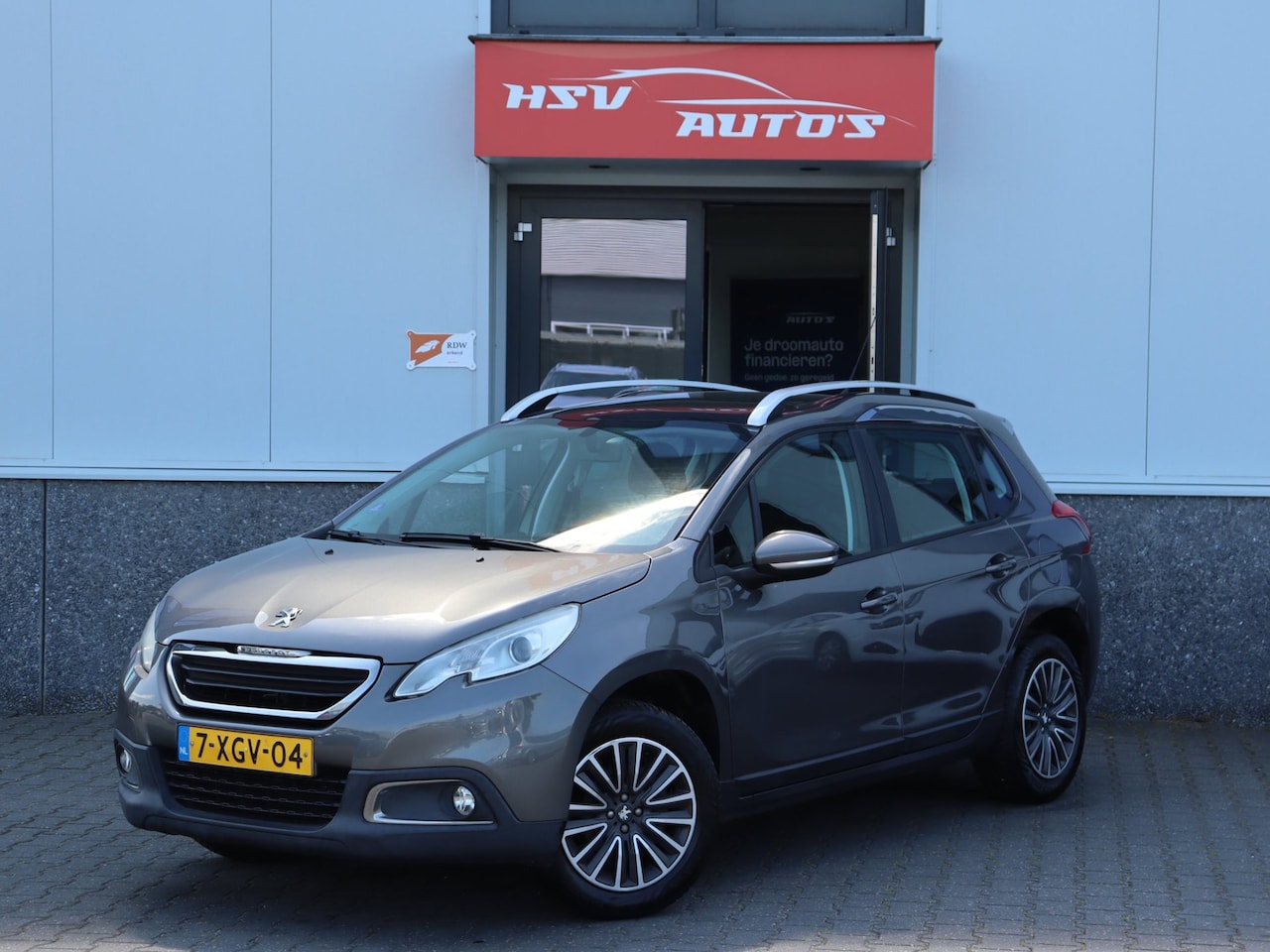 Peugeot 2008 - 1.2 PureTech Active navi airco org NL - AutoWereld.nl