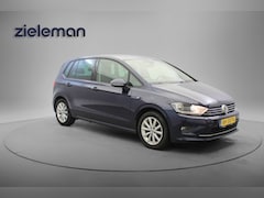 Volkswagen Golf Sportsvan - 1.6 TDI Business Edition Connected - Navi, Clima, Stoelverw. Trekhaak