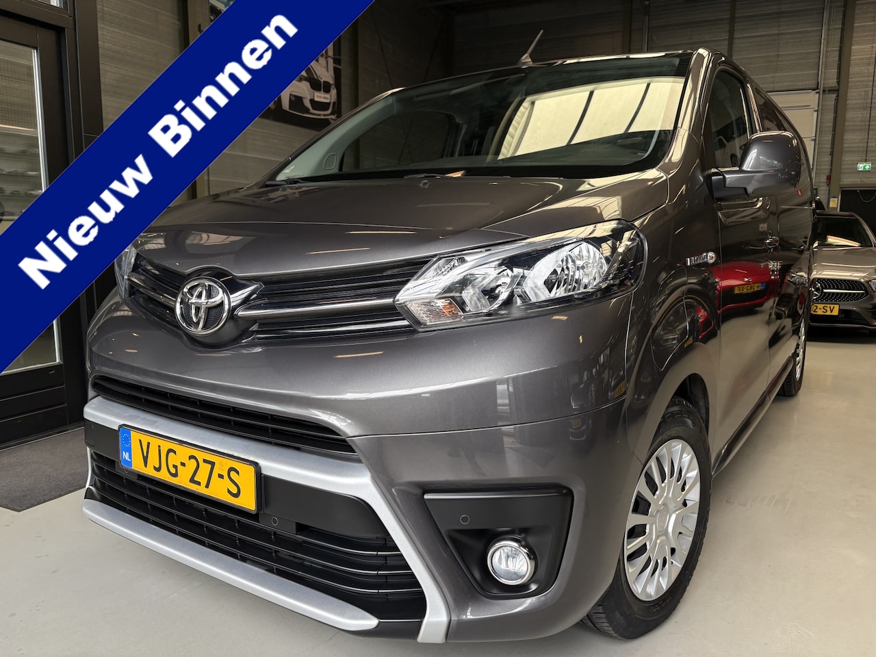 Toyota ProAce Electric Worker - Extra Range Professional Long Extra Range Professional Long Navi, Cruise - AutoWereld.nl