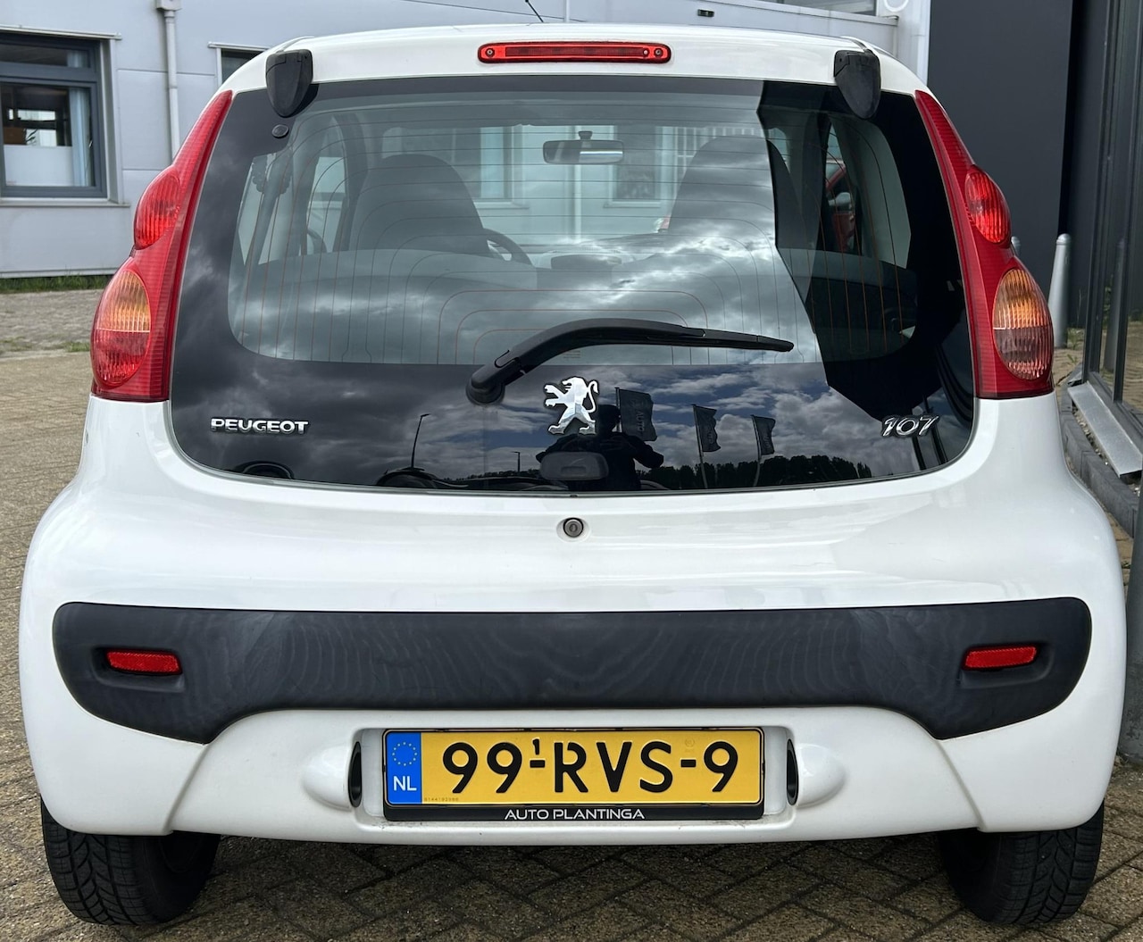 Peugeot 107 - 1.0-12V XR | 2e Eigenaar | NIEUWE APK | NL AUTO | Airco | NAP | 2 Sleutels | - AutoWereld.nl