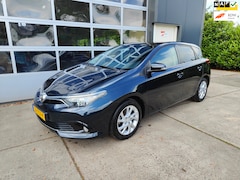 Toyota Auris - 1.2T Trend camera panorama dak