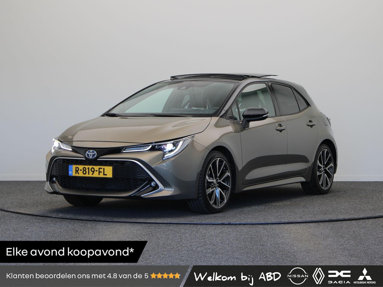 Toyota Corolla - 2.0 Hybrid Executive | head-up display | JBL audio | leder | schuif-kanteldak | stoelverwa - AutoWereld.nl