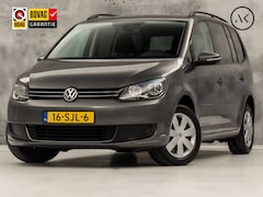 Volkswagen Touran - 1.2 TSI Sport 7 Persoons (NAVIGATIE, CLIMATE, GETINT GLAS, SPORTSTOELEN, PARKEERSENSOREN,