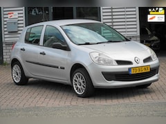 Renault Clio - 1.2-16V Business Line AIRCO