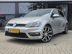 Volkswagen Golf - 1.4 TSI Highline + R-LINE + MASSAGE + CARPLAY ANDROID + CAMERA