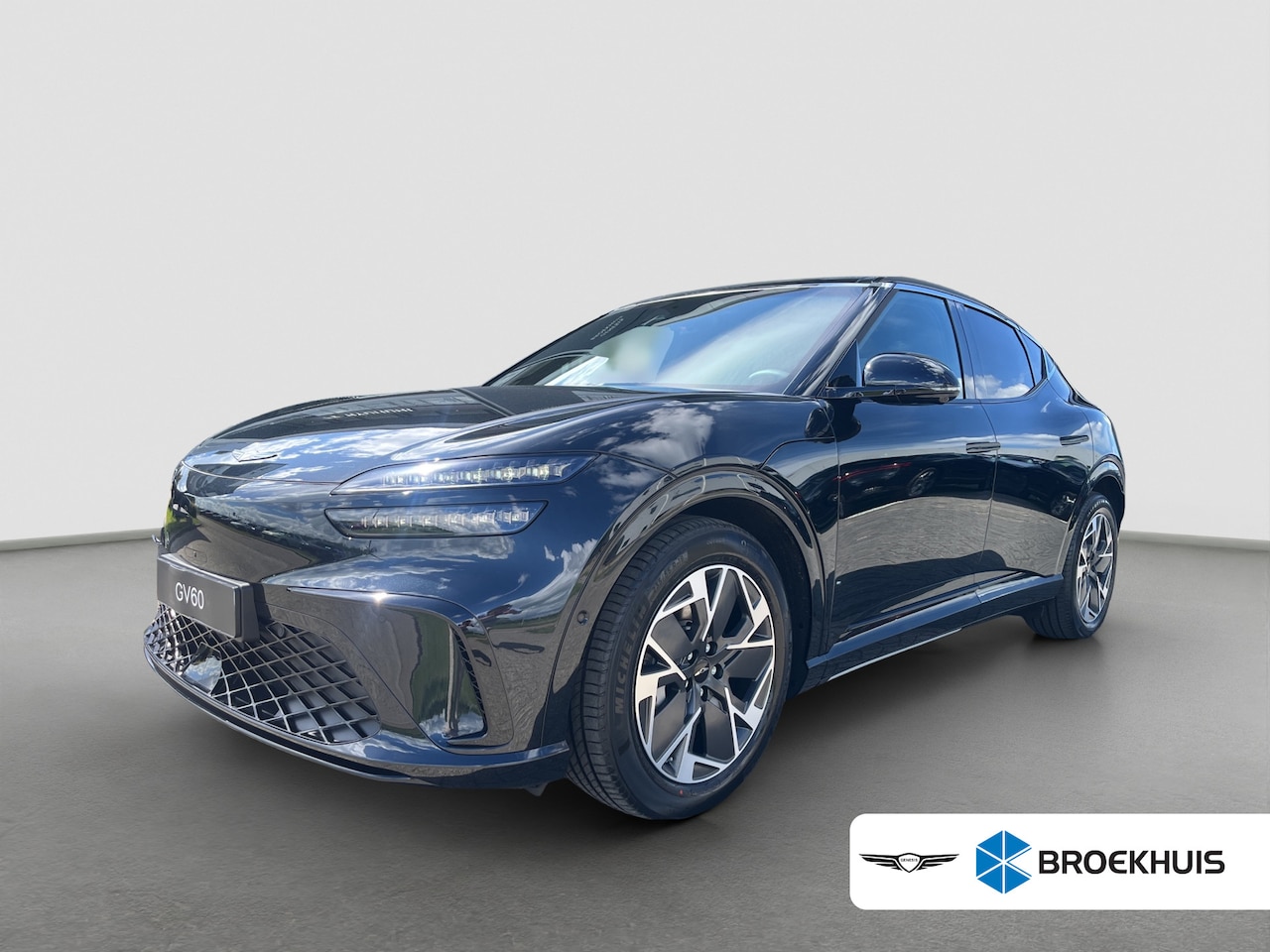 Genesis GV60 - 84 kWh 229pk First Edition | 360 Camera | Winterpakket | 19" Lichtmetaal | Parkeer Assiste - AutoWereld.nl