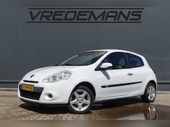 Renault Clio - 1.2-16V Special Line