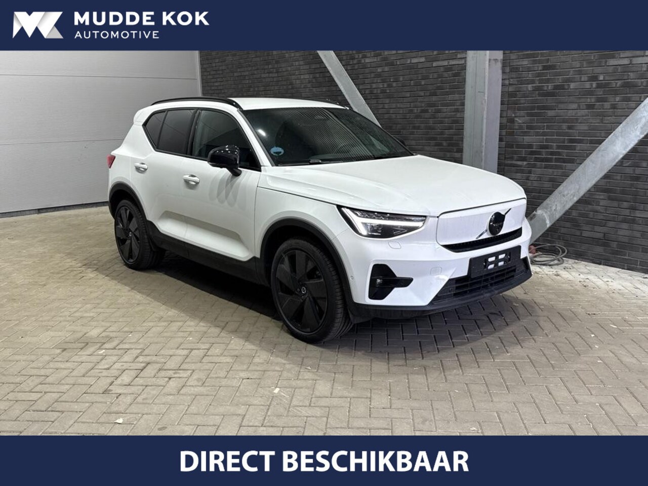 Volvo EX40 - Extended Range Plus Black Edition 82 kWh | ACC | Harman/Kardon | 360° Camera | Stoel+Stuur - AutoWereld.nl