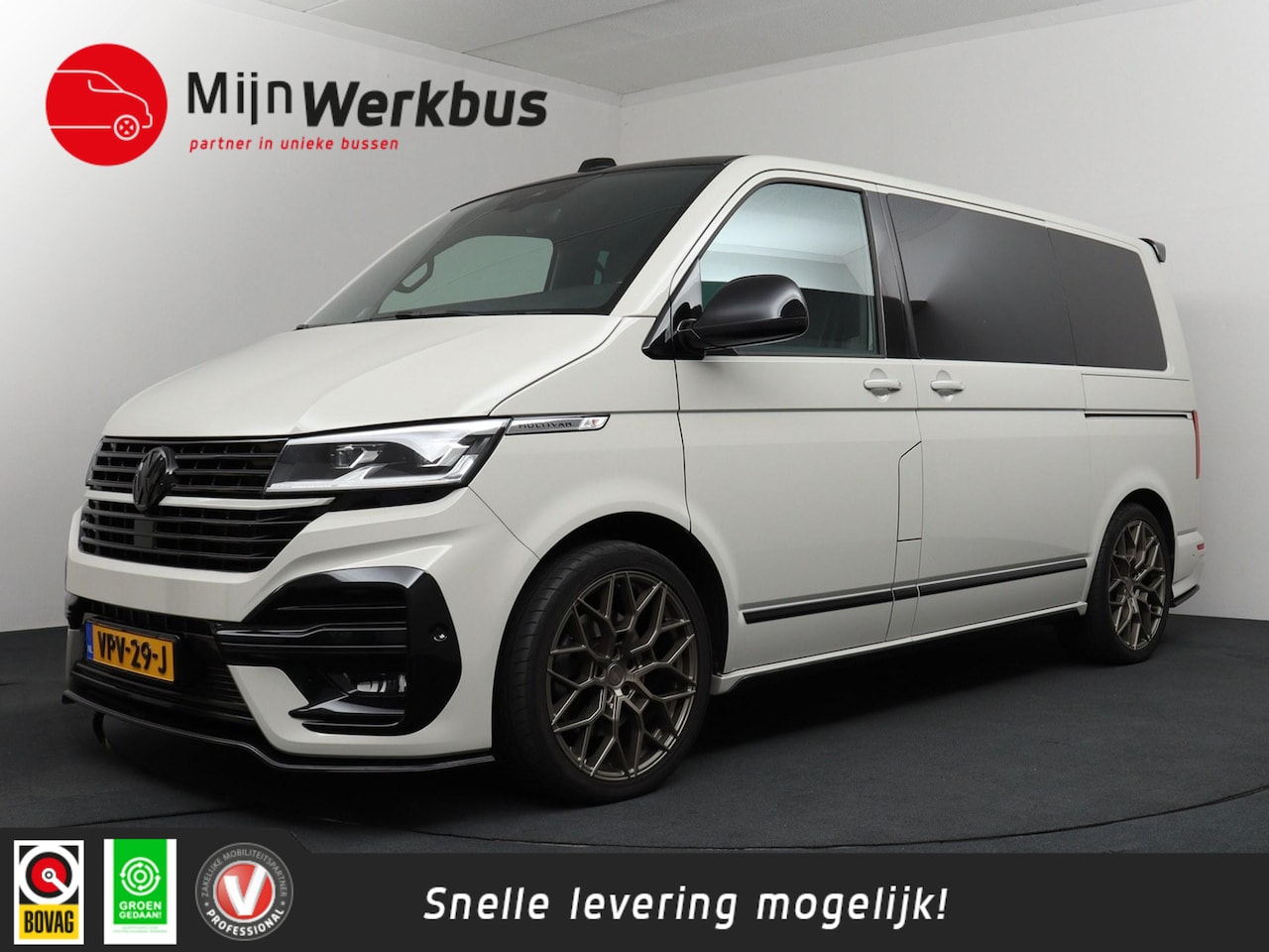 Volkswagen Transporter Multivan - 2.0 TDI DC 200pk 20''lmv | Leighton Pakket | Alpine sound - AutoWereld.nl