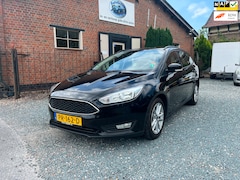 Ford Focus Wagon - 1.0 First Edition ( Airco + Navigatie + Parkeersensoren )